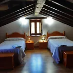 Casa Santa Leocadia * Tama