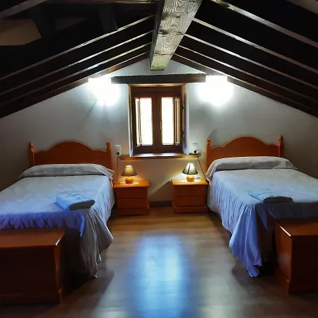 Casa Santa Leocadia * Tama